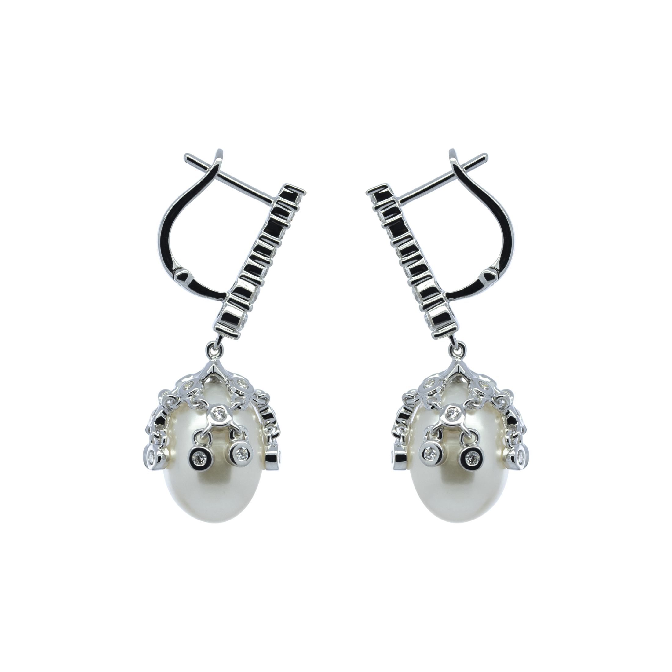 Dangling Diamond Earring