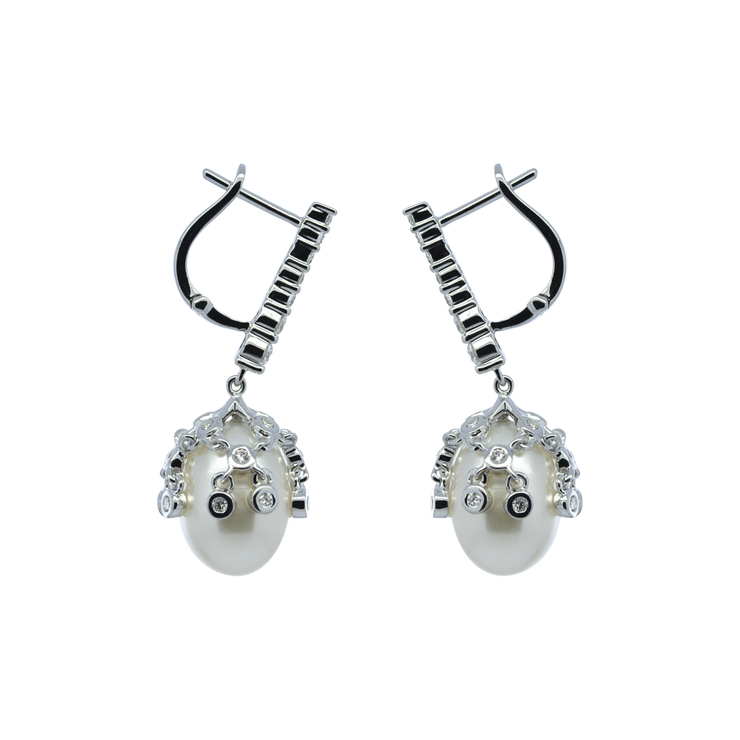 Dangling Diamond Earring