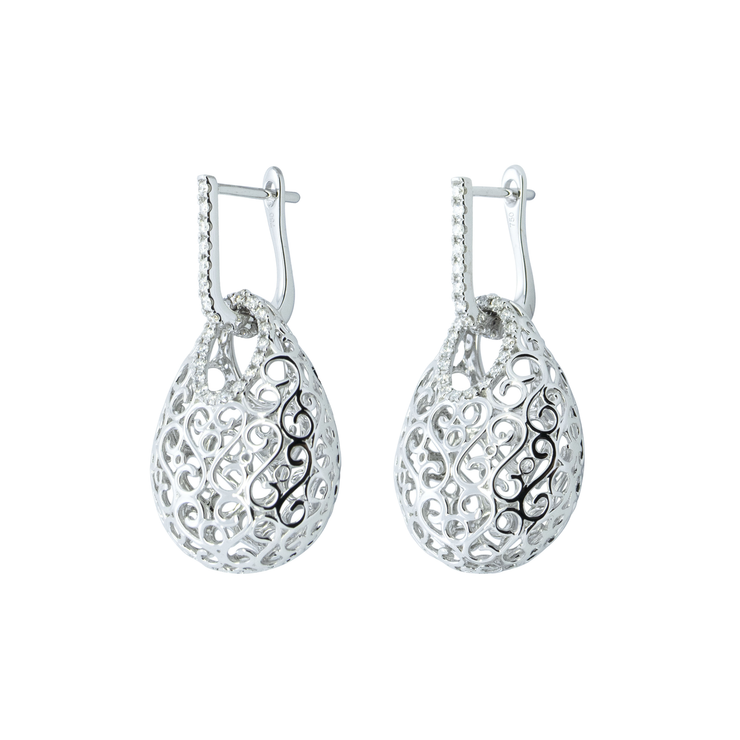 Dangling Diamond Earring